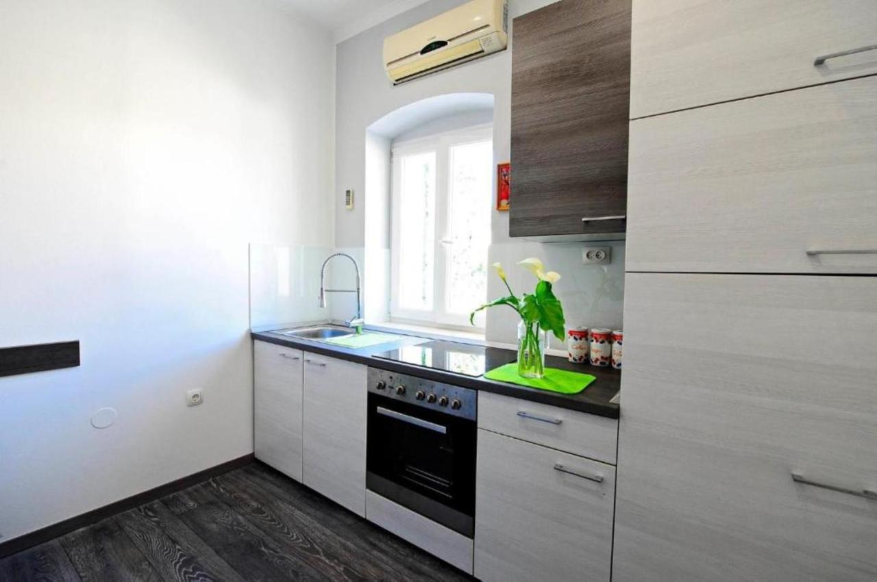 Apartments Bulovic In The Very Center Of Split Bagian luar foto